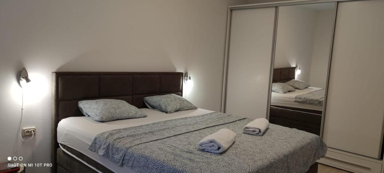 Apartman R&R,3 Room Apartman In The Center Šibenik Exterior foto